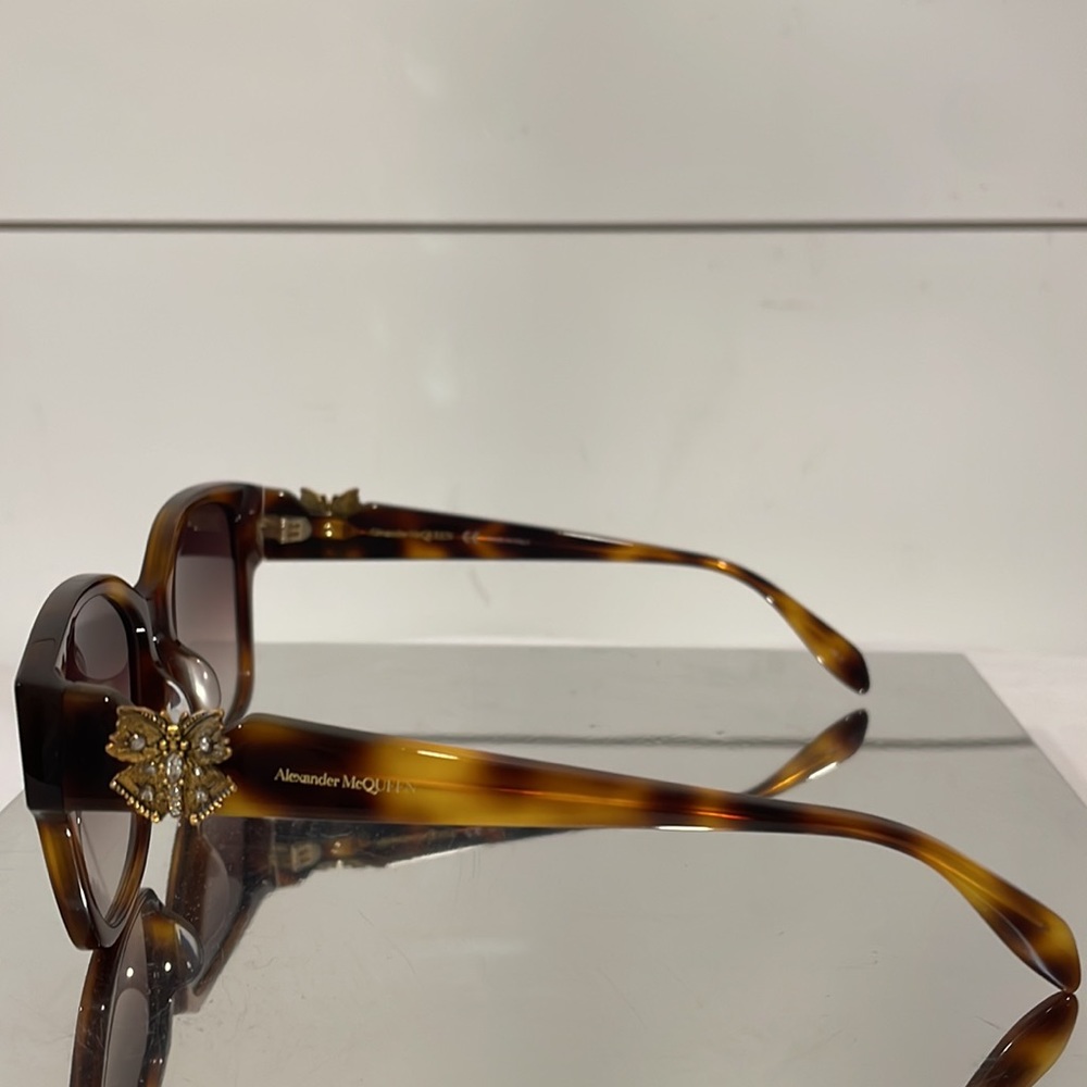 ALEXANDER MCQUEEN BUTTERFLY AM0370S-002 WOMEN'S SUNGLASSES - Picture 7 of 12